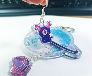 Kuien 맞춤 프린팅 애니메이션 귀걸이 참 트렌디 드롭 레진 주얼리 도매 맞춤 프린팅 아크릴 에폭시 플라스틱 클램프 - Product Image 3