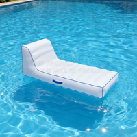 Chaise longue d'extérieur gonflable en PVC avec couverture en tissu contrasté à bord bleu Chaise longue flottante de piscine portable pour adultes bronzant