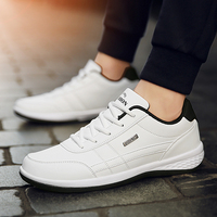 Baskets basses décontractées et respirantes en cuir PU léger pour hommes, tailles 38-48