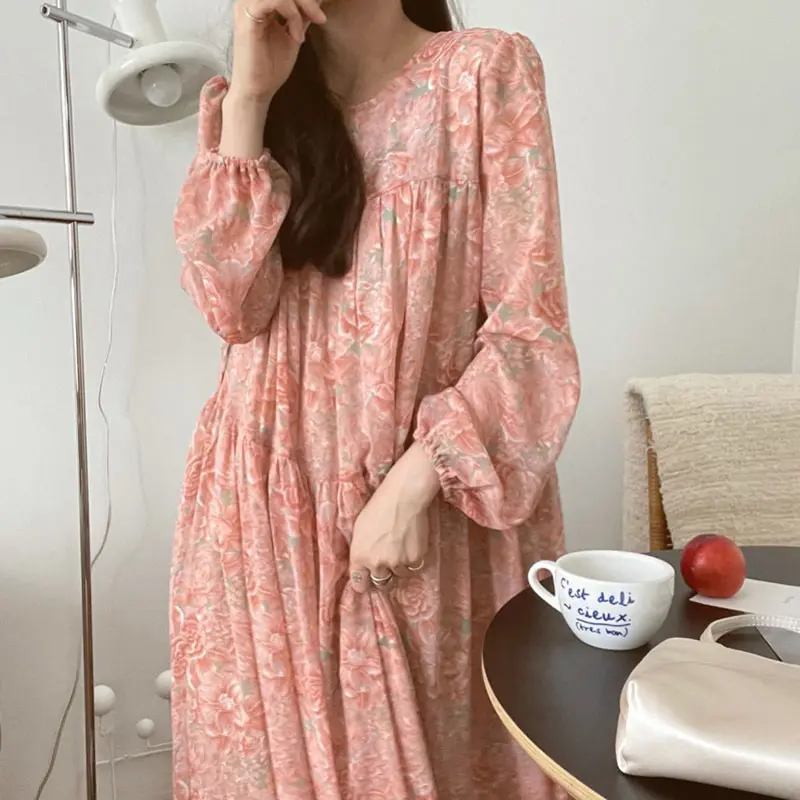 Vestido coreano chique de primavera, estilo francês, retrô, sensação, impressão, bolha, manga de cintura, renda, comprimento médio, chiffon, atacado, 2023