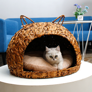 Casa para Mascotas Tejida a Mano con Toldo de Bambú y Sauce, con Cojín con Diseño Floral y Escalera para Mascotas con Función de Refrigeración - Product Image 3