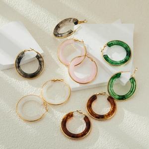 Pendientes de Aro Redondos de Resina Coloridos y Exagerados de Moda al por Mayor, Joyería de Acero Inoxidable con Baño de Oro de 18k para Mujer - Product Image 1