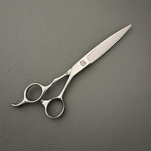 Tijeras de Peluquería Profesionales Jj de 7 Pulgadas, Hoja Estándar de Acero Inoxidable 440C, para Uso con Mano Derecha - Product Image 3