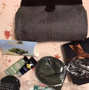 Set regalo borsa <span class=keywords><strong>con</strong></span> maschera per gli <span class=keywords><strong>occhi</strong></span> calzini kit da viaggio dentale per hotel di lusso promozionale compagnia aerea Set Kit borsa per la prima business class - Product Image 2