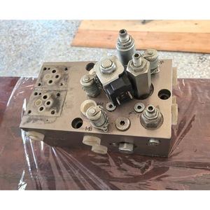 Vanne hydraulique Parker IC-0296-16 MAA00452 Équipement d'automatisation industrielle - Product Image 1
