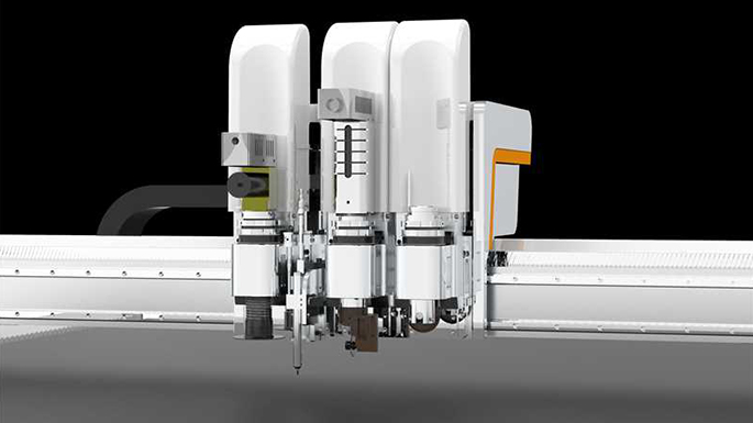 auto feeding cutter plotter