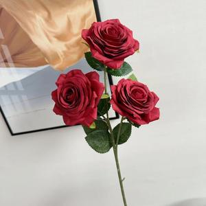 Ramo <span class=keywords><strong>de</strong></span> rosas <span class=keywords><strong>de</strong></span> boda <span class=keywords><strong>de</strong></span> seda Flores <span class=keywords><strong>de</strong></span> rosas artificiales Decoración <span class=keywords><strong>de</strong></span> flores <span class=keywords><strong>de</strong></span> <span class=keywords><strong>Casa</strong></span> Flor artificial - Product Image 3