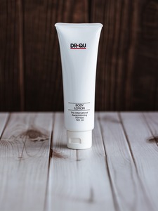 Lotion corporelle hydratante et adoucissante, équilibrante et nourrissante pour la peau, taille standard, 120 ml, de Singapour - Product Image 2
