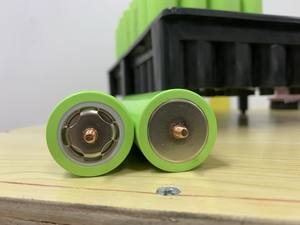 螺栓螺钉端子Lifepo4 32140 3.2v 15Ah 33140 Lifepo4电池JSK 32140太阳能路灯电池 - Product Image 5