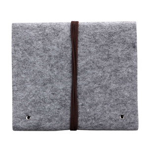 ที่คลุมโน้ตบุ๊กแบบหุ้มด้วยสักหลาดสำหรับใช้ในโรงเรียนหรือสำนักงาน - Product Image 4