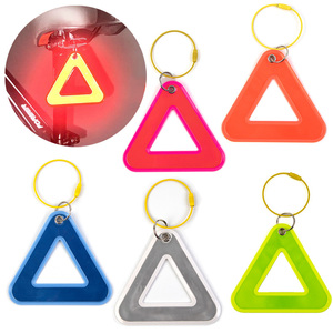 Pendentif réfléchissant triangulaire haute visibilité pour <span class=keywords><strong>VTT</strong></span>, vélo de route, cyclisme, sécurité routière nocturne, protection arrière - Product Image 2