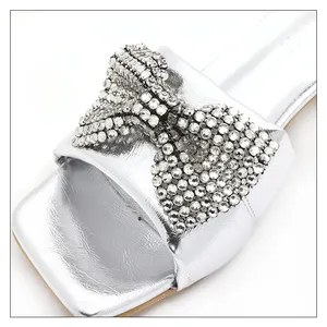 Usine directe 5mm strass maille perceuse main couture arc chaussure fleur ss20 strass dos plat vêtements accessoires