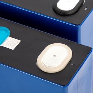 Аккумуляторная ячейка призматического типа 3.2В 150Ач, перезаряжаемая, LiFePO4, для систем накопления энергии - Product Image 5