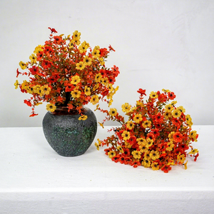 Elegante <span class=keywords><strong>torre</strong></span> floral en capas con rosas y base de estaca resistente para bordes de jardín, patios, pasillos, bodas y exteriores. - Product Image 1