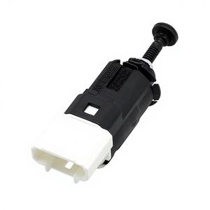 Interruptor de Señal de Giro Combinado Nuevo 8200276361 para Luces de Freno de Renault - Product Image 2