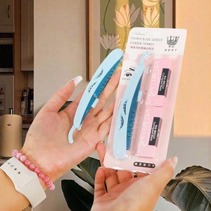 Tondeuse à sourcils en acier inoxydable avec pointe arrondie pour hommes et femmes, pour débutants, un paquet de deux boîtes - Product Image 3