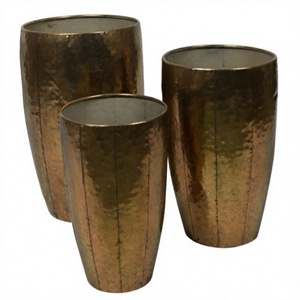 New Design Metal Planter - Product Image 1
