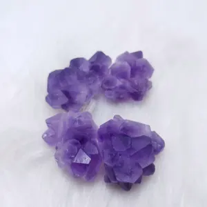 未加工的天然紫水晶石英水晶宝石簇灵气疗法粗糙紫晶水晶花点出售