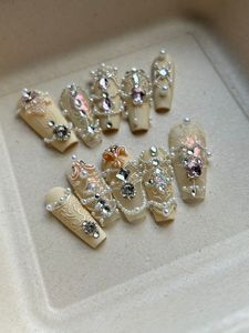 10 pièces mignon presse sur les ongles forme carrée faux ongles fait à la main brillant fête avec outil de <span class=keywords><strong>manucure</strong></span> couverture complète confortable à porter - Product Image 4