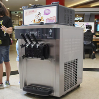 Machine à Glace Italienne Professionnelle 3 Saveurs en Acier Inoxydable pour Centre Commercial et Salon de Desserts