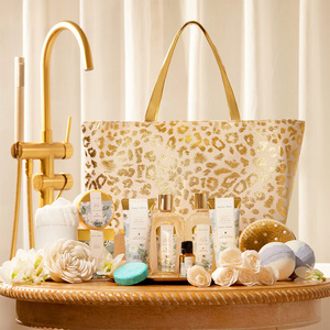 Set <span class=keywords><strong>Regalo</strong></span> <span class=keywords><strong>Spa</strong></span> per Donne con Marchio Privato Include Bombe da Bagno, Olio Essenziale, Crema per le Mani, Sale da Bagno e Borsa di Lusso - Product Image 6