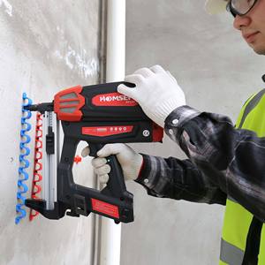 High Power 100J Gas Actuated Battery Powered Carbon Steel DIY Furniture Brad Nail Gun 2.5AH Battery Carton Packaging - Product Image 6
