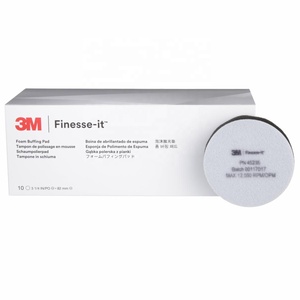 Tampon de polissage en mousse 3M <span class=keywords><strong>Finesse</strong></span>-it Advanced 45235 Gris 82 mm (3-1/4 po) Polyuréthane pour polissage automobile 90 unités/boîte - Product Image 4