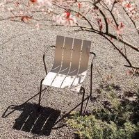 Tabourets de bar en aluminium haut de gamme pour l'extérieur, résistants à l'eau et au soleil, pour les salons de thé et les espaces de loisirs extérieurs.