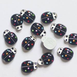 Resina 9mm*13mm Mini Lindo Escarabajo Rojo Cabujón Plano con Diamantes de Imitación 60 piezas para DIY, Decoración de Scrapbook, Figuritas de Cristal para el Hogar y Manualidades - Product Image 5