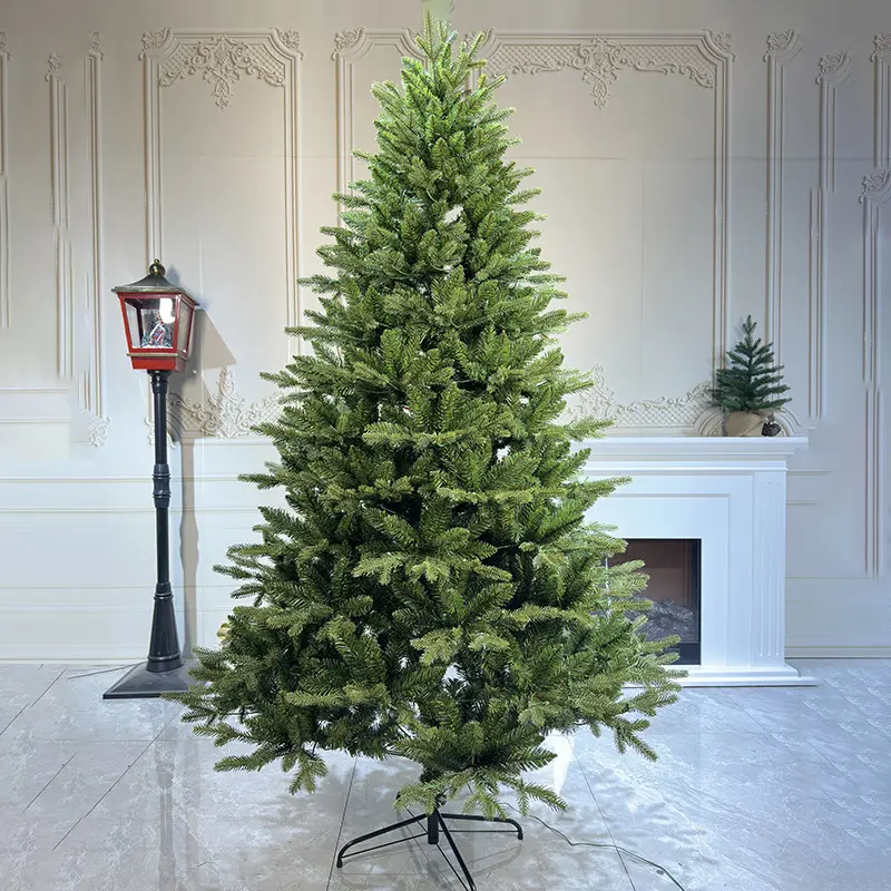Wholesale Green Christmas Trees Holiday Decorations 210cm Christmas Tree With Led Lights