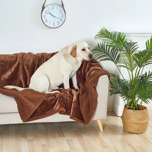 Couverture réversible imperméable pour animaux de compagnie, housse de <span class=keywords><strong>canapé</strong></span> pour chien, protection de meubles en polaire Sherpa - Product Image 2