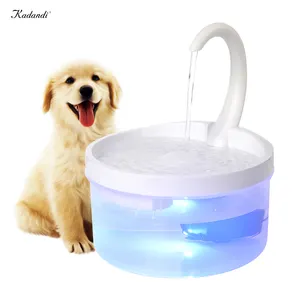 Fontaine d'eau intelligente pour animaux de compagnie, filtre automatique pour animaux de compagnie, distributeur d'eau 2L