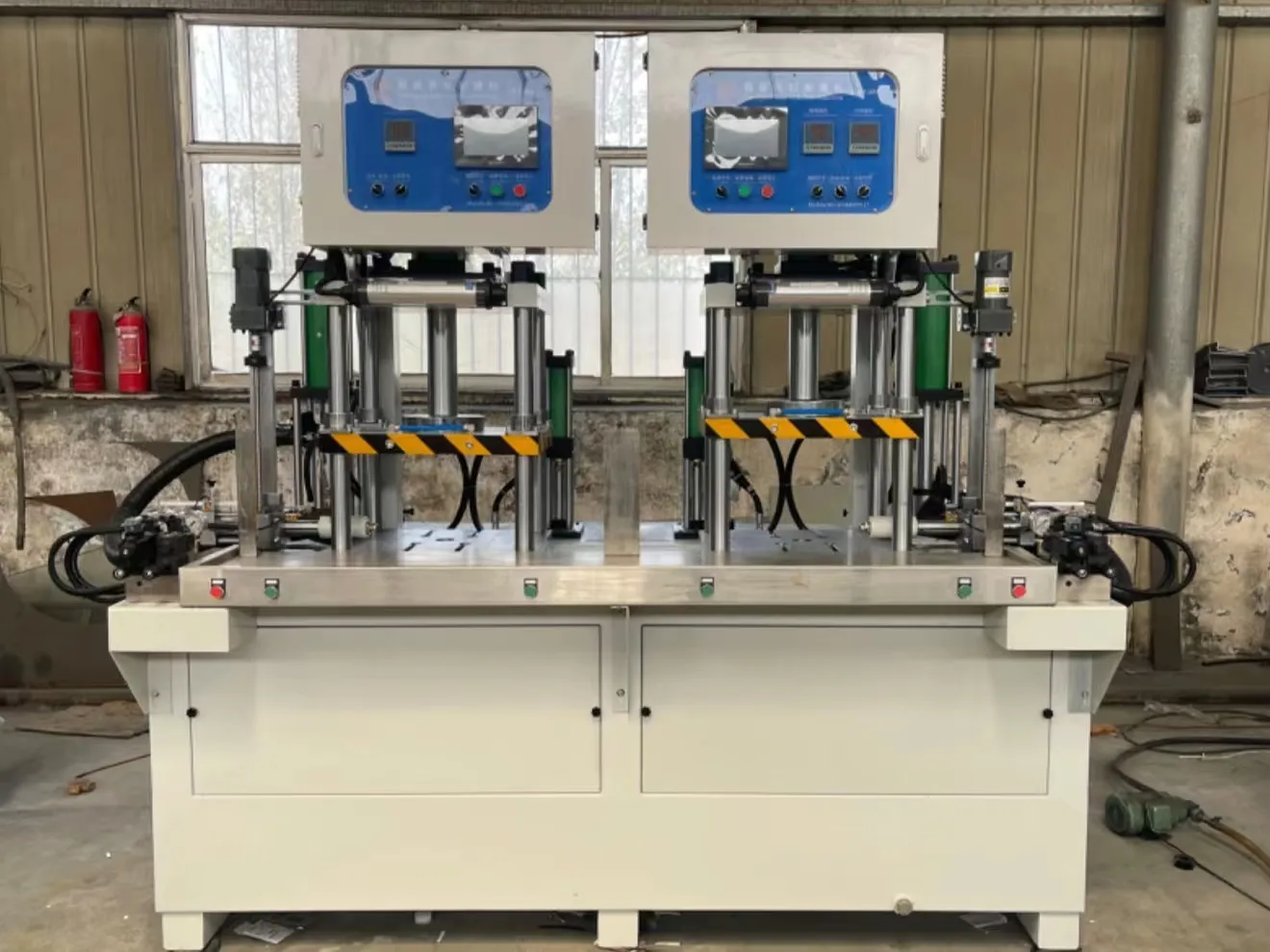 China Fabriek Produceert Hoge Kwaliteit 16T Investering Gietvorm Maken Apparatuur Waxmachine/Wax Injectie Machine