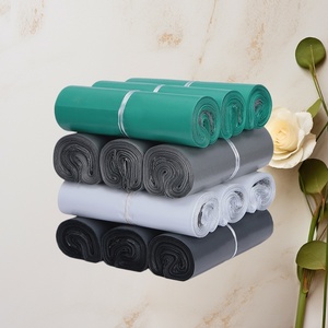 ซองไปรษณีย์โพลีขนาดใหญ่ 30x36 ซม. เป็นมิตรกับสิ่งแวดล้อม ปิดผนึกเองได้ ทนทานต่อการฉีกขาด กันน้ำ พร้อมกาวเหนียวแน่น สำหรับจัดส่งเสื้อผ้าและถุงเท้า - Product Image 1