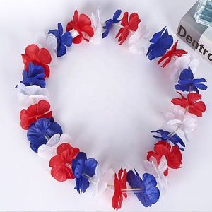 La collana a LED di vendita calda <span class=keywords><strong>2023</strong></span> illumina la ghirlanda hawaiana Leis per la collana della festa dei fiori della decorazione del 4 <span class=keywords><strong>luglio</strong></span> - Product Image 1