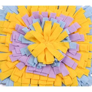 Tapis de reniflement interactif en polaire pour chiens, tapis de recherche de nourriture pour animaux de compagnie, tapis de reniflement pour chiens de petite taille - Product Image 6