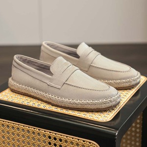 Mocassins en daim pour hommes de haute qualité en gros, chaussures décontractées personnalisables avec LOGO, chaussures plates de luxe élégantes pour hommes - Product Image 2