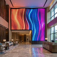 Pantalla LED Mecánica Retráctil de Matriz, 500cd de Brillo, HDR10+, para Instalaciones de Fondo de Escenario Interactivo, Comercial