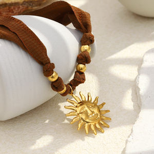 Productos Más Vendidos de Dreamshow 2026, Collar de Joyería de <span class=keywords><strong>Moda</strong></span> Hecho a Mano, Dije de Sol Chapado en Oro, Joyería de Acero Inoxidable - Product Image 6