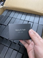 Boîte d'emballage en carton rigide avec fermeture magnétique et logo personnalisé, avec mousse pour les petits appareils électroniques