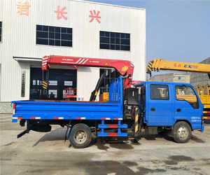 Nouveau design japonais I Suzu 600P Pick-up cabine double avec grue à flèche Unic Urv260 de 2,6 tonnes pour ventes chaudes - Product Image 6