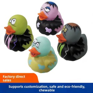 Cá nhân hoá Logo chịu nước đầy màu sắc Halloween Squeaky bé tắm Đồ chơi vịt - Product Image 2