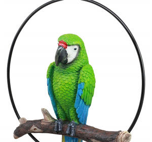 Hars Tuin Vogels Patio Home Tuin Opknoping Scarlet Macaw Papegaai Neerstrijken Op Tak In Metalen Ronde Ring Figurine Sculptuur - Product Image 3