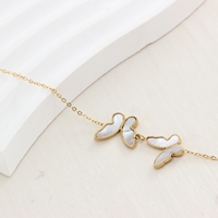 Bracelet tendance pour femme Nabest en acier inoxydable plaqué or 14 carats, étanche, avec perles et breloque papillon coquillage