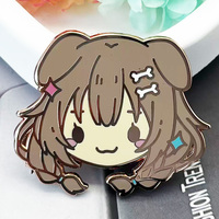 Badge Métallique Délicat Personnalisé Fille Anime Dessin Animé Épinglette Plaqué Or Émail Dur avec Sérigraphie