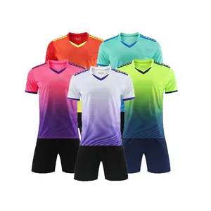 Sublimatie Bedrukt Voetbalshirt Custom Sneldrogende Voetbalshirts Voetbaltenues Uniform
