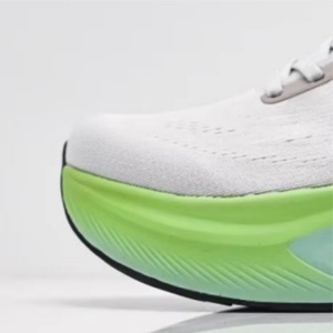Factory direct sale of fashionable sports shoes with thick soles. Thickened men's running shoes for luxury brand walking shoes. - Product Image 2
