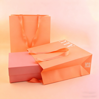 Sacs en papier d'emballage pour cadeaux de luxe, vente en gros de sacs en papier avec votre propre logo