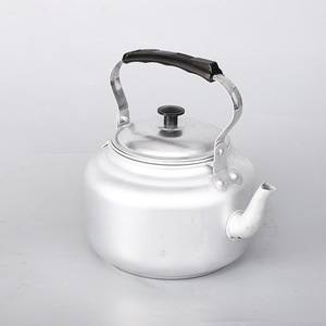 Bouilloire en aluminium ronde grande capacité avec couvercle pour faire bouillir de l'eau sur cuisinière à gaz - Product Image 1