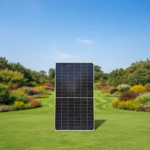 Panneau solaire monocristallin de type N 720W-750W demi-cellule, efficacité 23,5%, 1500V DC, prix abordable avec disponibilité en stock - Product Image 1